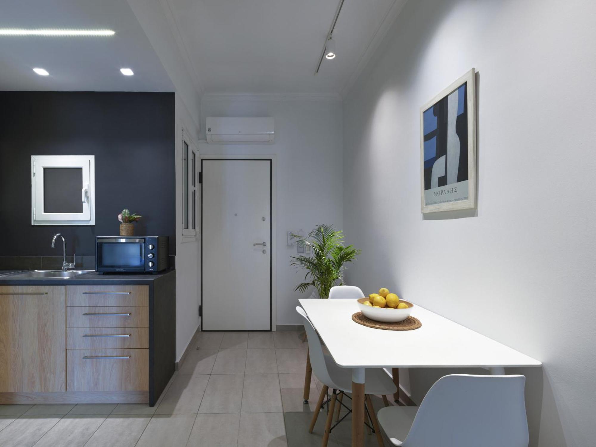 Modern Haven Near Archaeological Museum Apartment Athens Ngoại thất bức ảnh